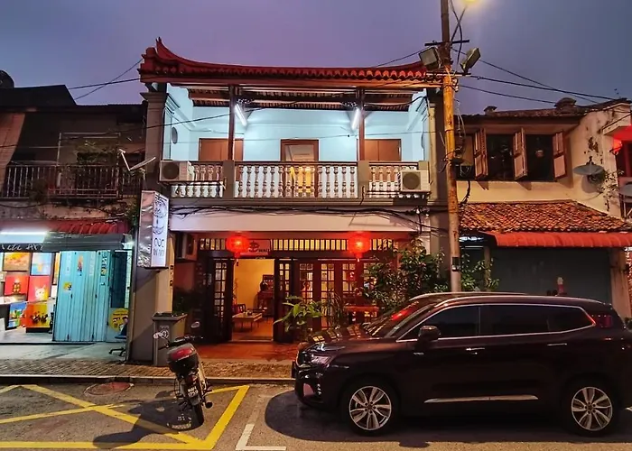 Wau Sayang Sayang Guest House